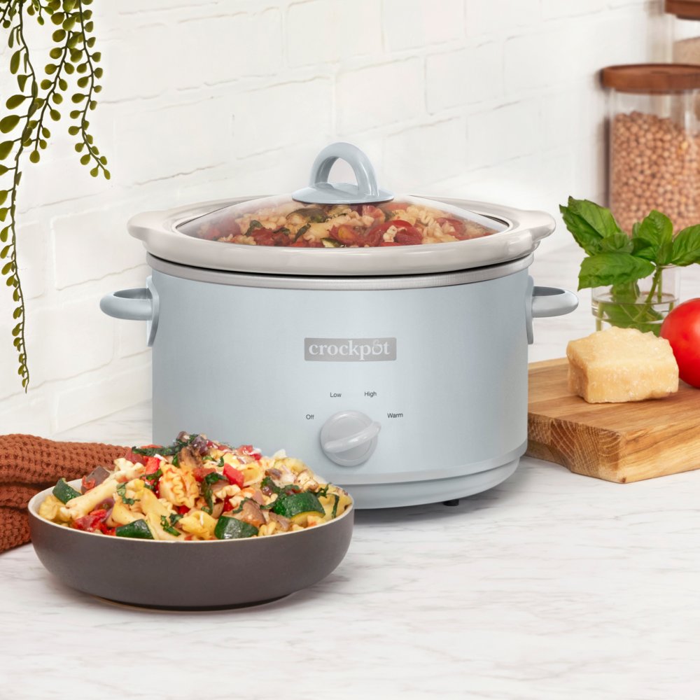 crock-pot-manual-design-series-4-5-quart-slow-cooker-macaroon-blue-s4 DC-39109-Crockpot_2022FallDesigns-Macaron-ATF04-nogfx